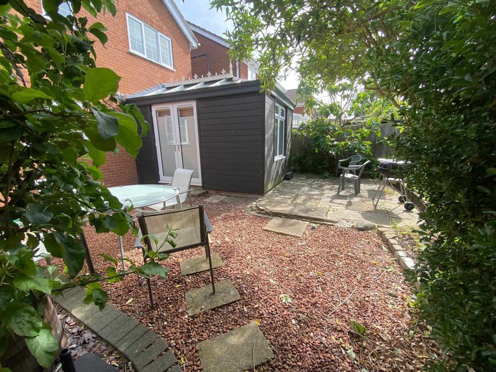 Garden towards room 2